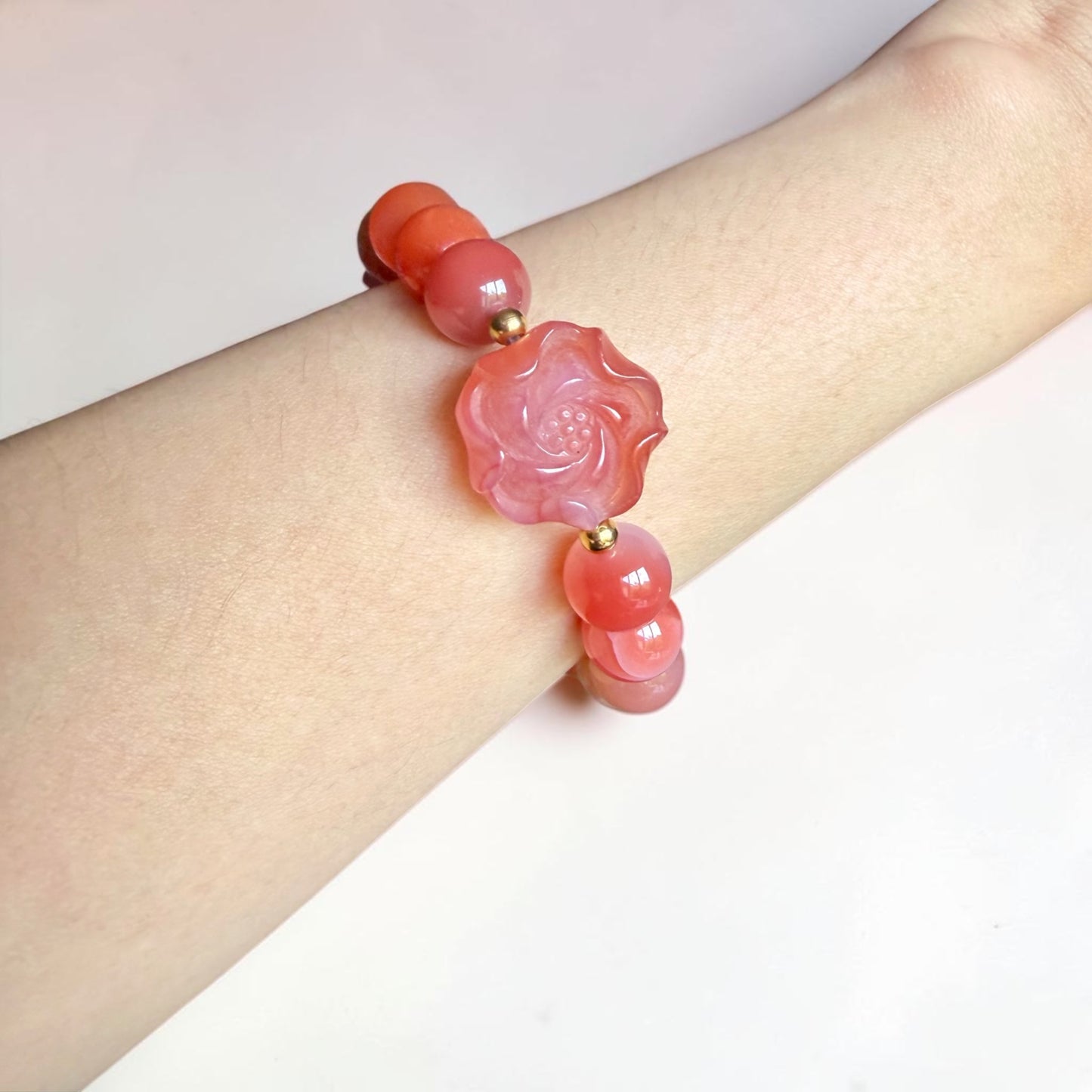 Agate (Yan Yuan) Rose Bracelet