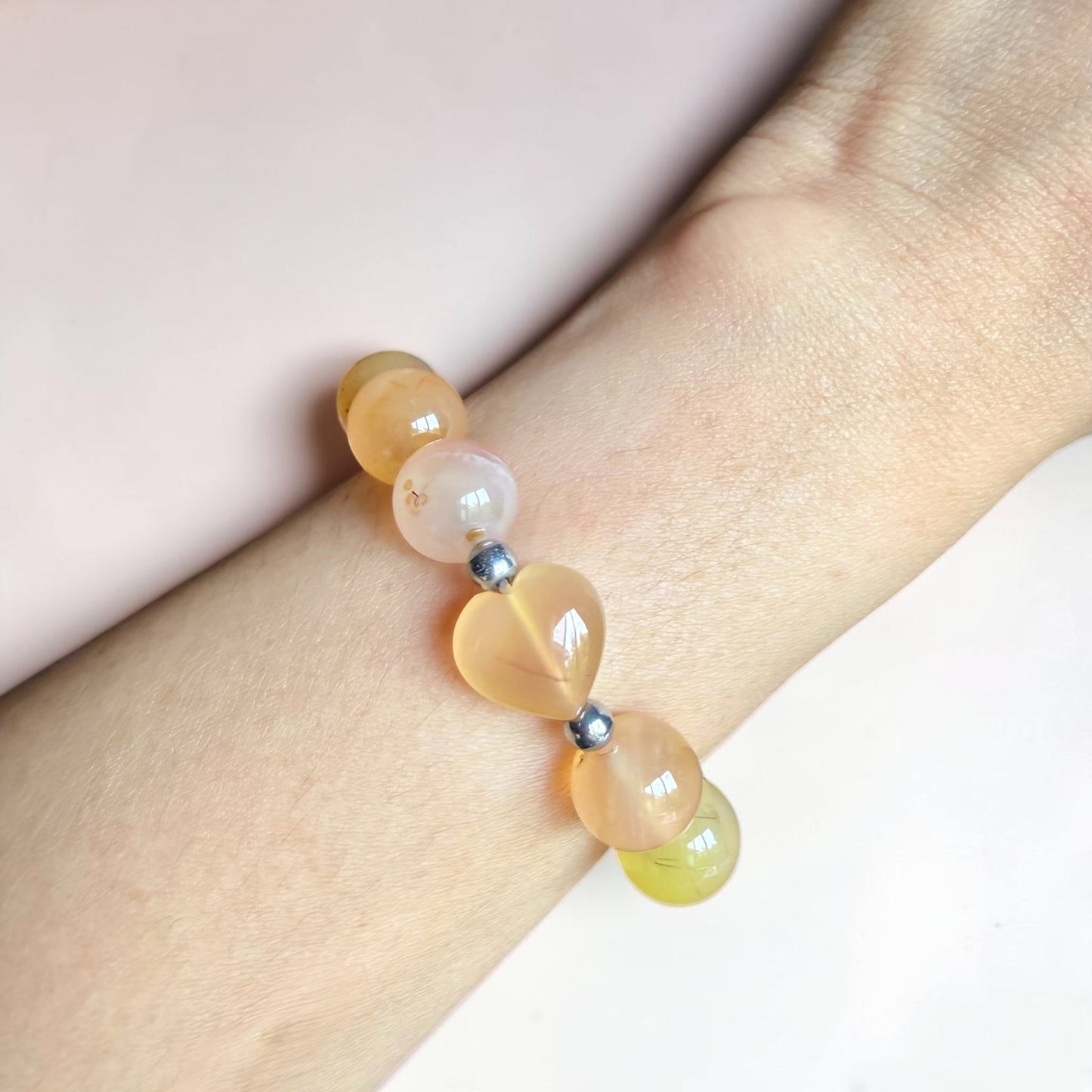 Agate (Yan Yuan) Heart Bracelet