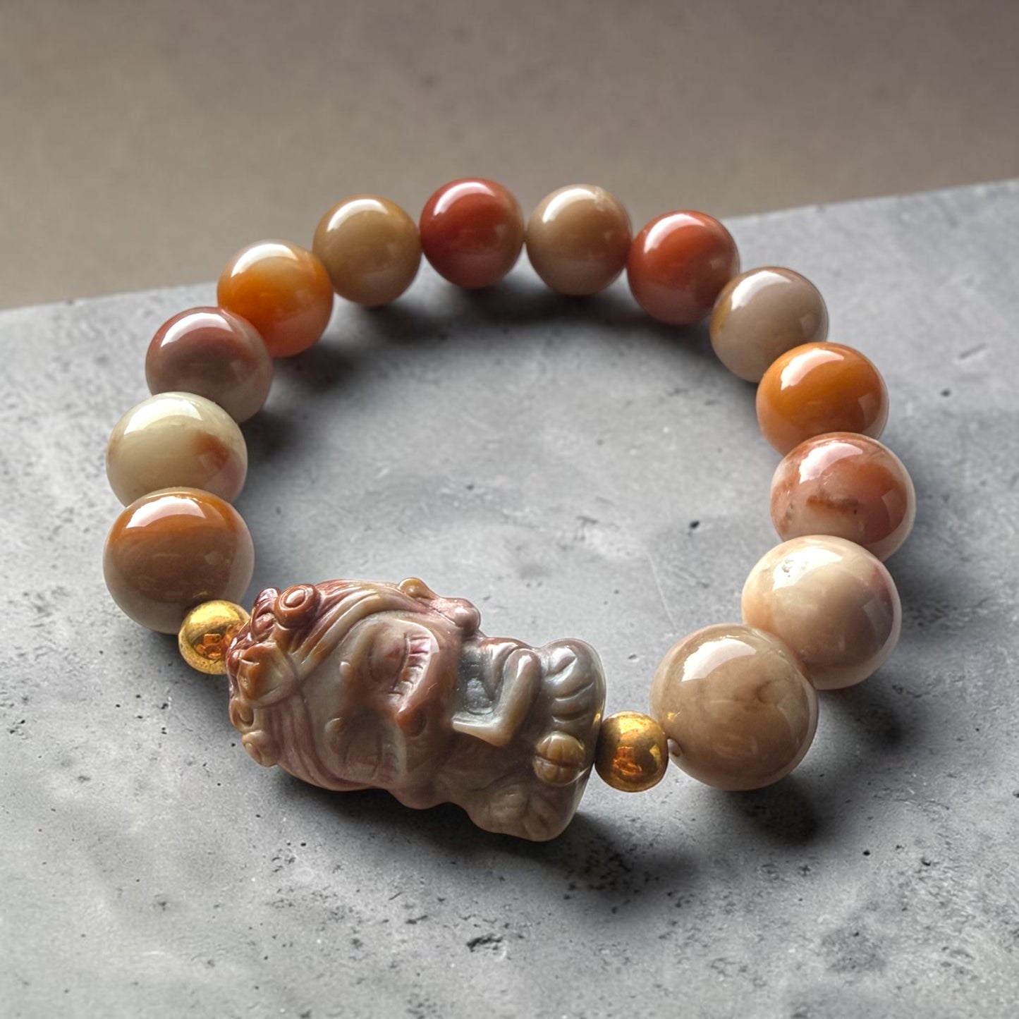 Alashan Agate Lady Protector Bracelet
