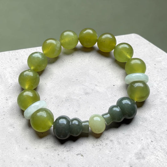 Xiu Yu Jade Hulu Bracelet with Jadeite Donut Spacers