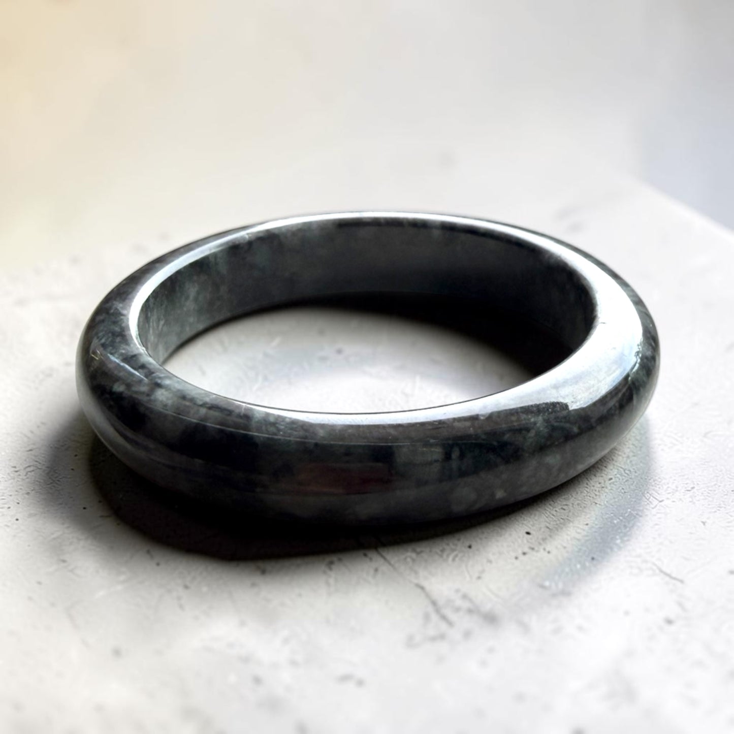 Wuji Jade Bangle