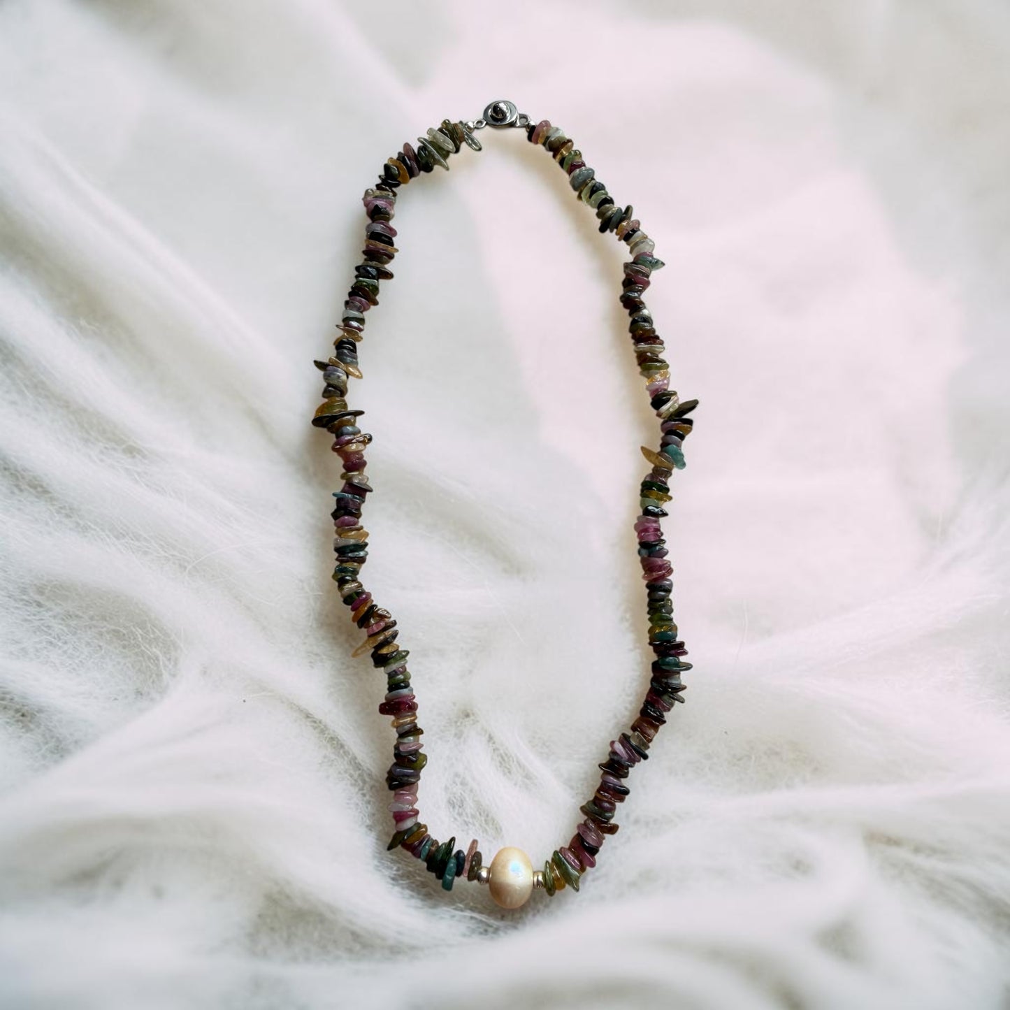 Tourmaline Chip Necklace with Freshwater Pearl
