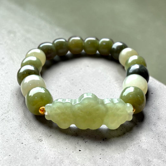 Jade (Hetian) Three-Flower Bracelet